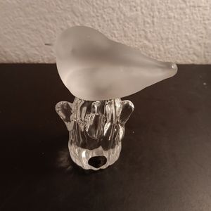 EXQUISITE NEW PAIR of Sweden Reijmyre Kristal 5" Frosted Glass Crystal Birds.